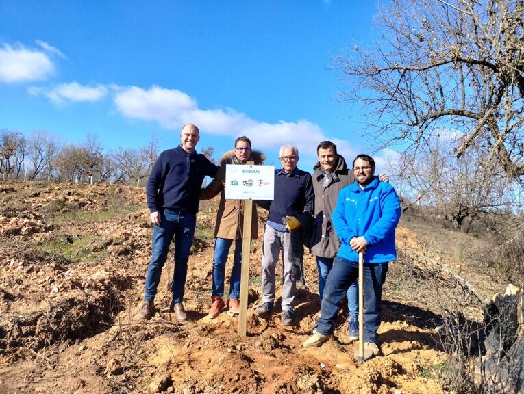 La plantación se llevó a cabo en Zamora la semana pasada