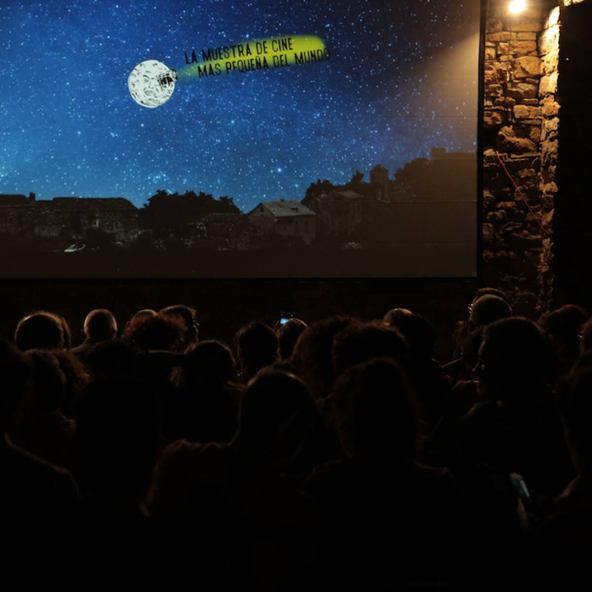 La entrega del premio Ascaso destaca en la Muestra de Cine Más Pequeña del Mundo