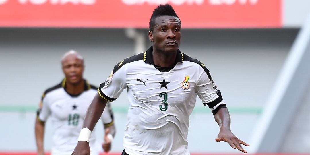 Gyan celebra un gol con Ghana