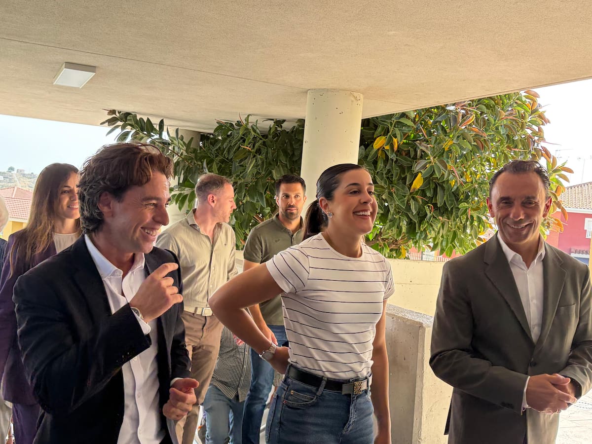 Carolina Marín visita el Colegio Montepinar de El Esparragal (Murcia)