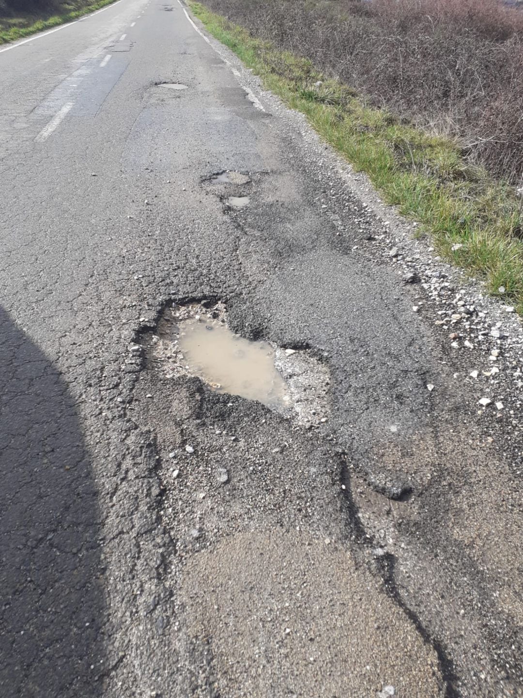 Socavones en La Llanada