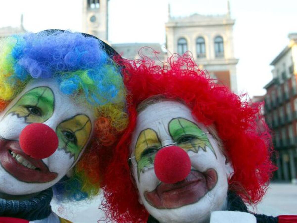 El carnaval repite en la Cúpula pero se extiende a los barrios