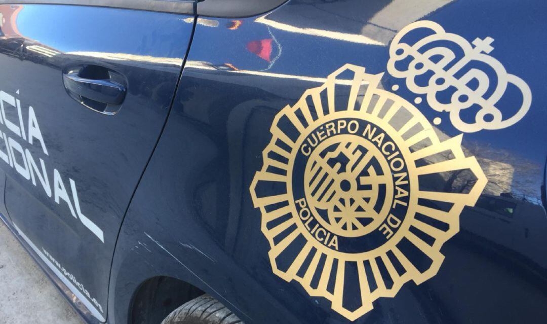 Un vehículo de Policía Nacional.