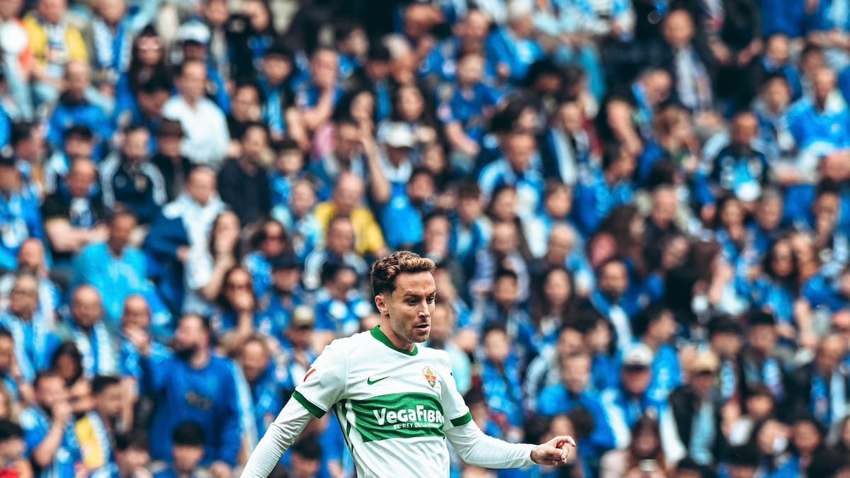 El Elche CF conquista el Carlos Tartiere y consigue su primera victoria a domicilio (1-2)