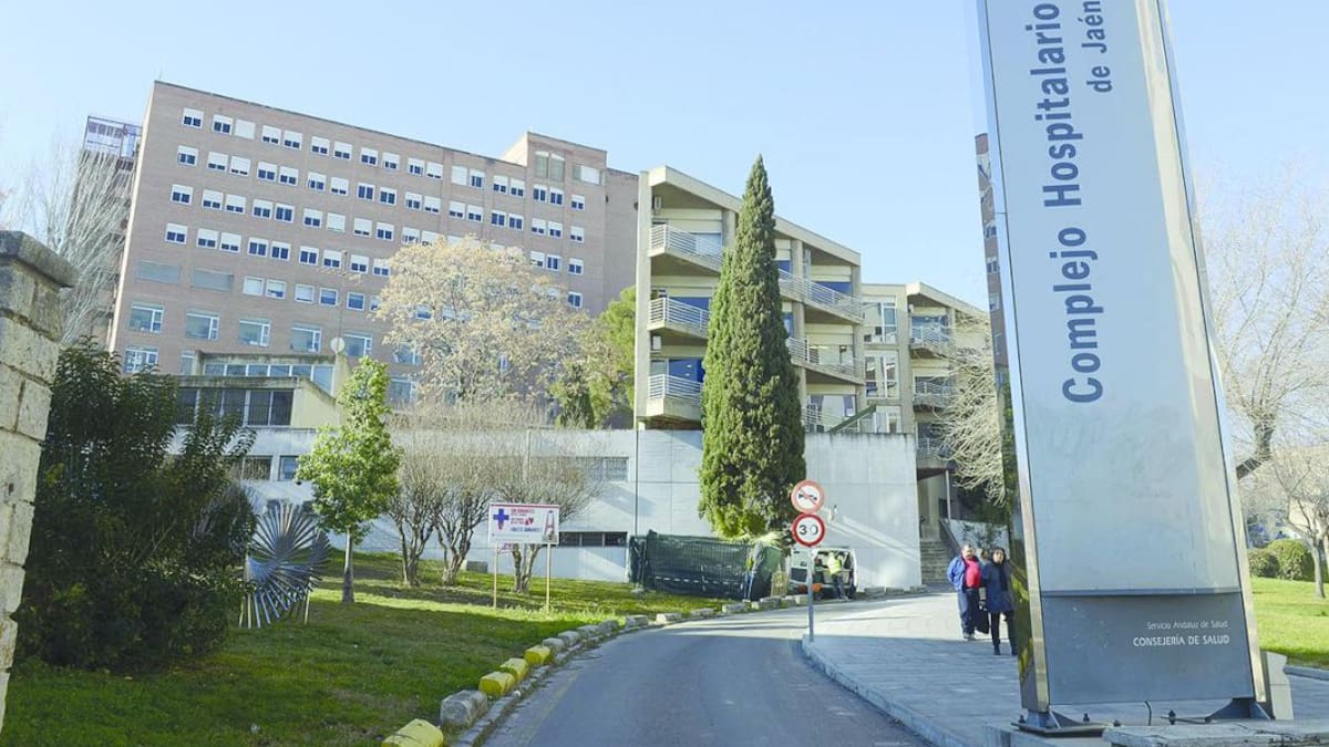 El Hospital de Jaén ofrece teleconsultas