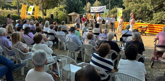 La firma del convenio se ha realizado en el marco de los actos por el juramento de los Fueros de Sobrarbe. Foto: DGA