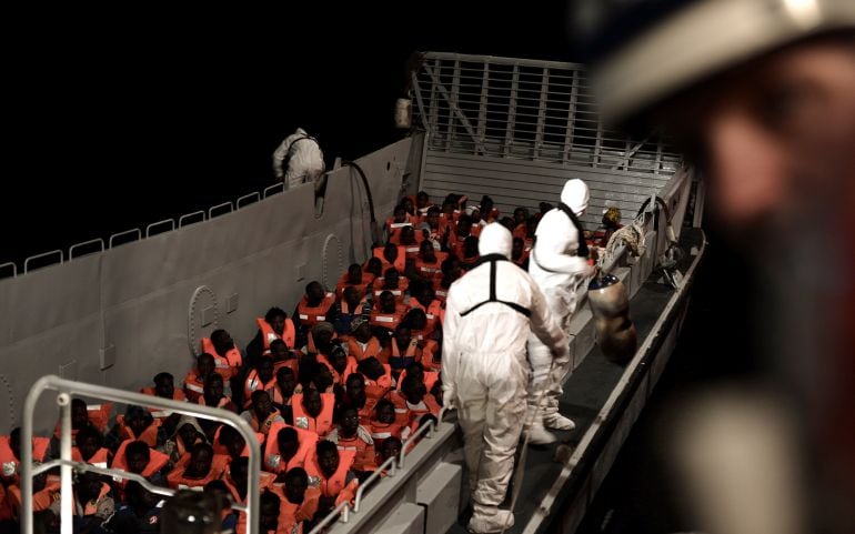 La embarcación &#039;Aquarius&#039; con 629 migrantes a bordo.