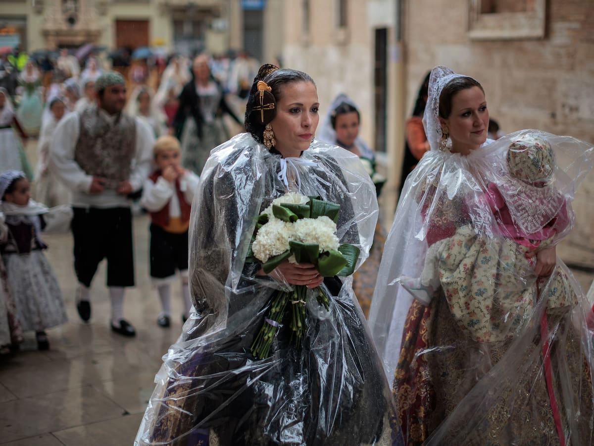 Ni la lluvia ni el viento pueden con la devoción a la Virgen