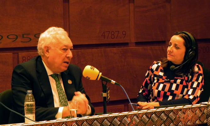 José Manuel García-margallo, ministro de Astuntos Exteriores, ha sido entrevistado por Pepa Bueno durante el programa especial que &#039;Hoy por Hoy&#039; realiza desde el Colegio de Arquitectos de Cádiz con motivo de la XXII Cumbre Iberoamericana