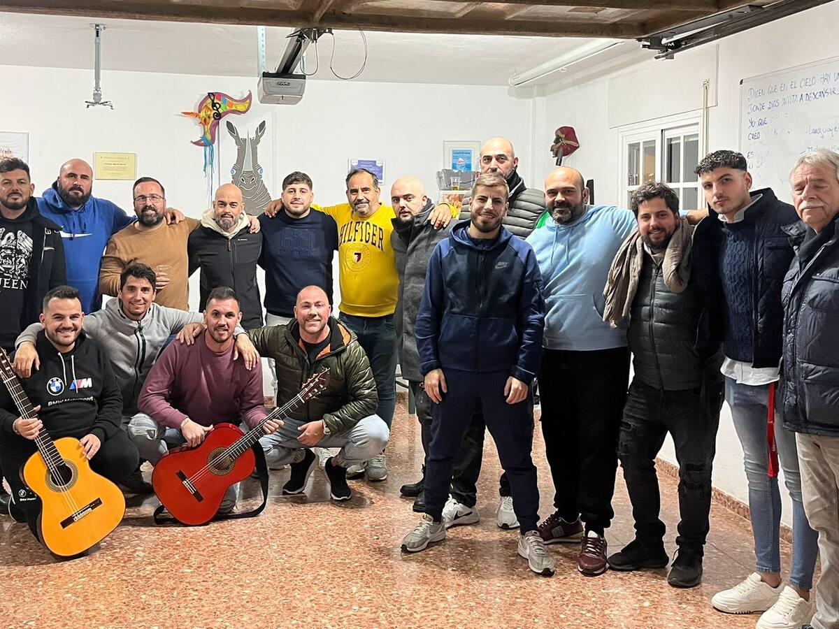 Ensayo General de la comparsa de Juana el 6 de enero