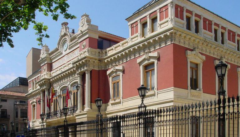 La Diputación podría tener aprobados sus presupuestos en un mes