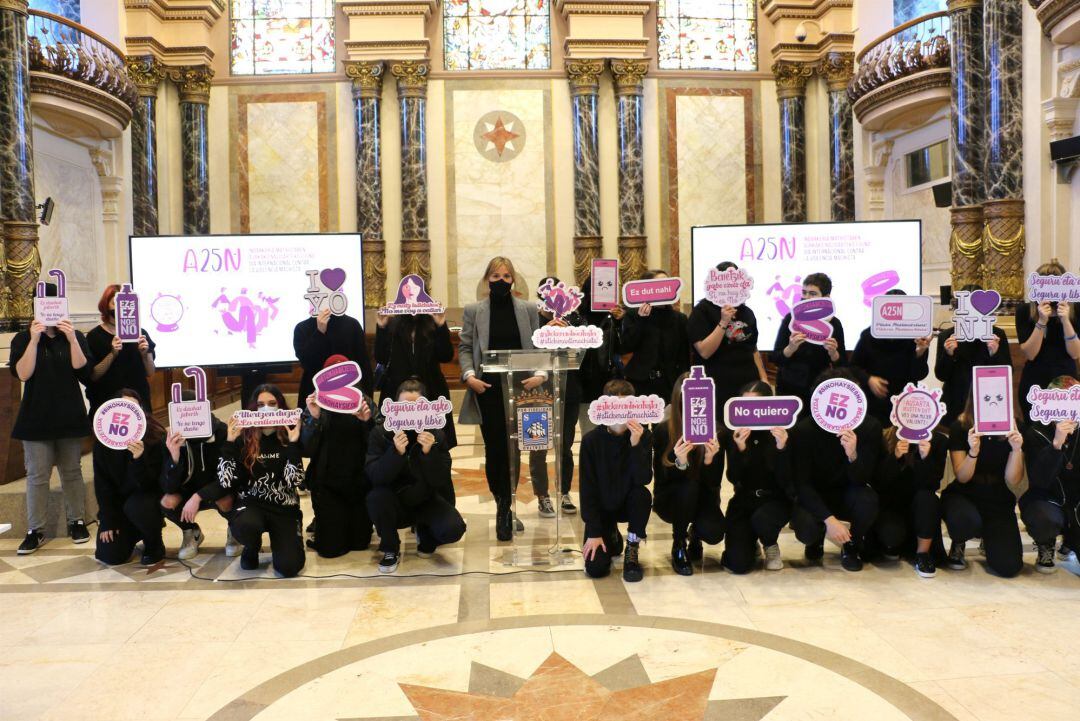 Presentación de la campaña de San Sebastián para el 25N 