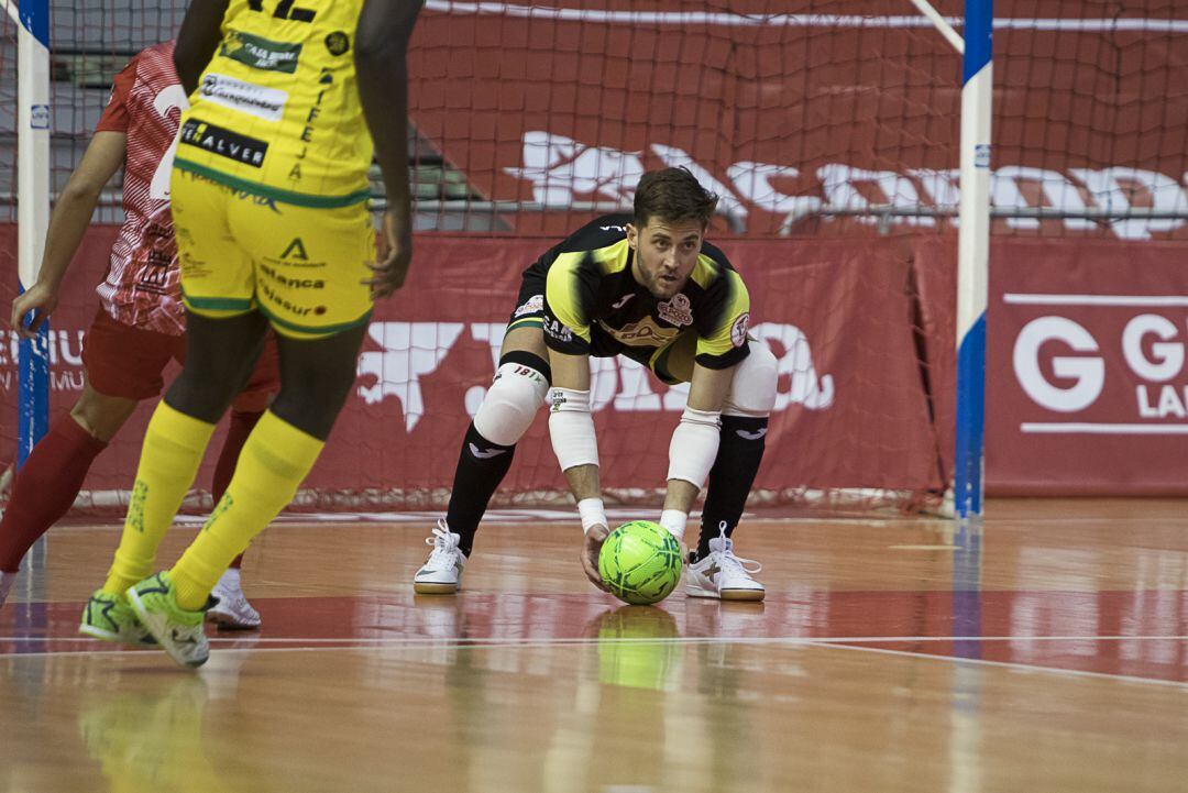 Carlos Espíndola en el encuentro entre ElPozo Murcia y Jaén 