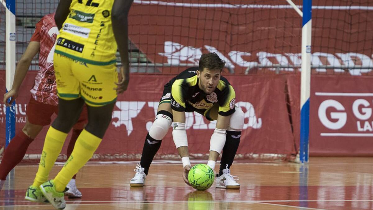 Carlos Espíndola: "No hay tiempo para descansar, pero con la plantilla que tenemos podemos hacerlo"