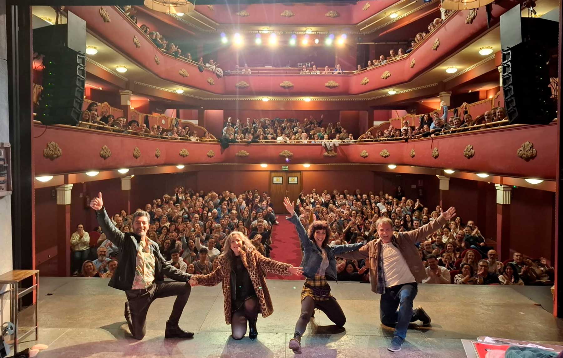 Xavi Mira és un dels quatre actors de l'obra Escape Room que es pot veure a un Teatre Talia que sempre està ple