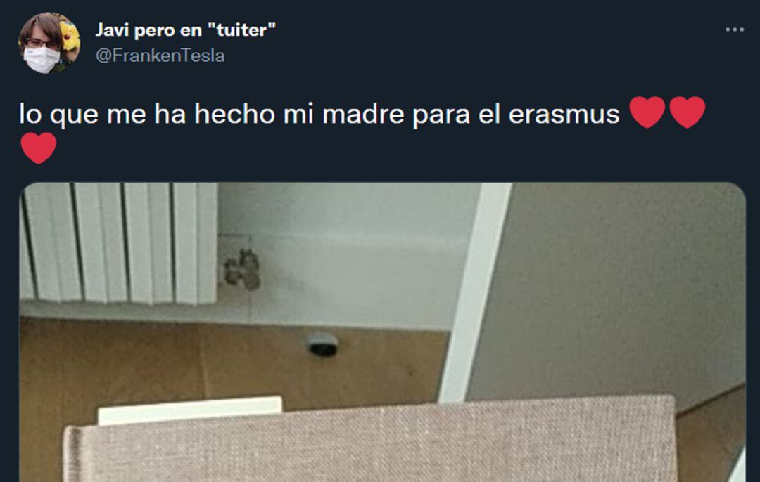 Tweet viral del gesto de una madre a su hijo.