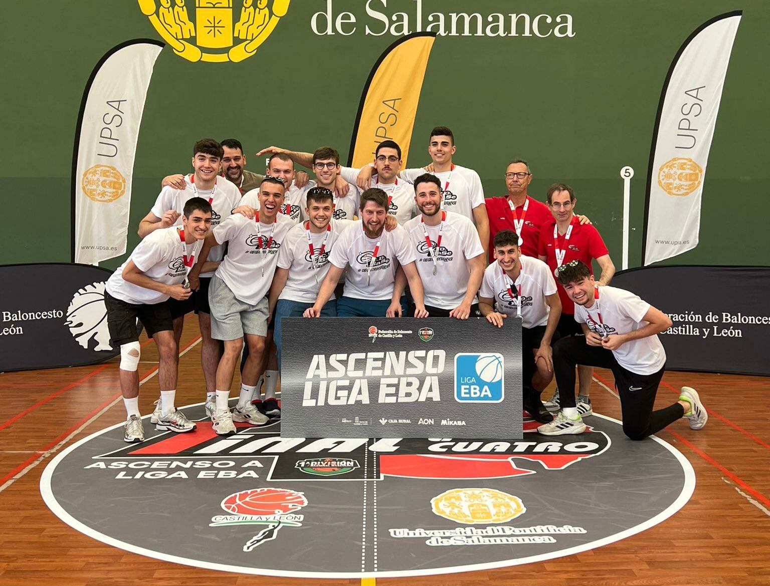 EL CD Base Dibaq asciende a la liga EBA