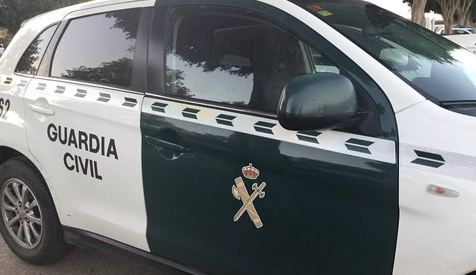 Un vehículo de Guardia Civil