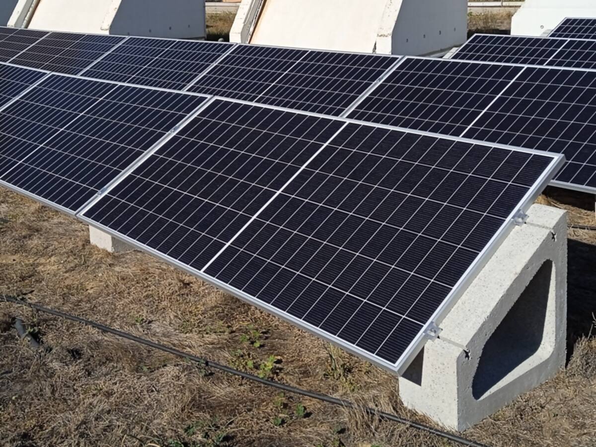 Fraga implicada con la sostenibilidad fotovoltaica en los edificios municipales