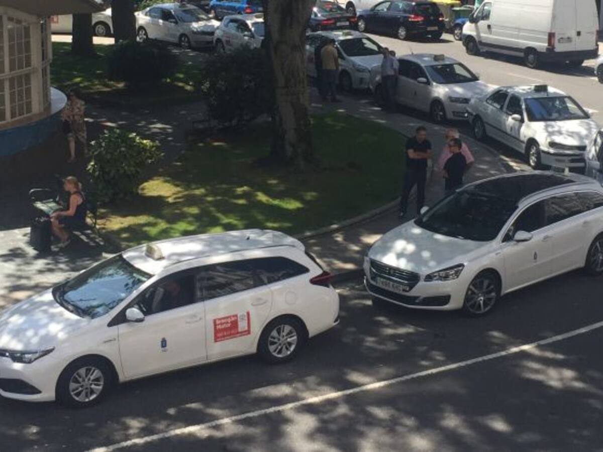 Preocupación entre los taxistas de A Coruña por el aumento de atracos