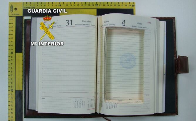 La agenda intervenida estaba preparada para ocultar fajos de billetes