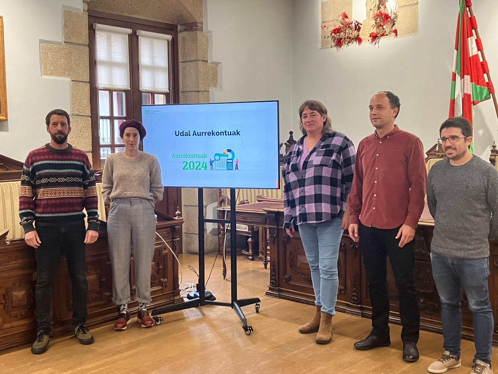 Presentación de los presupuestos para el año 2024 en Hondarribia