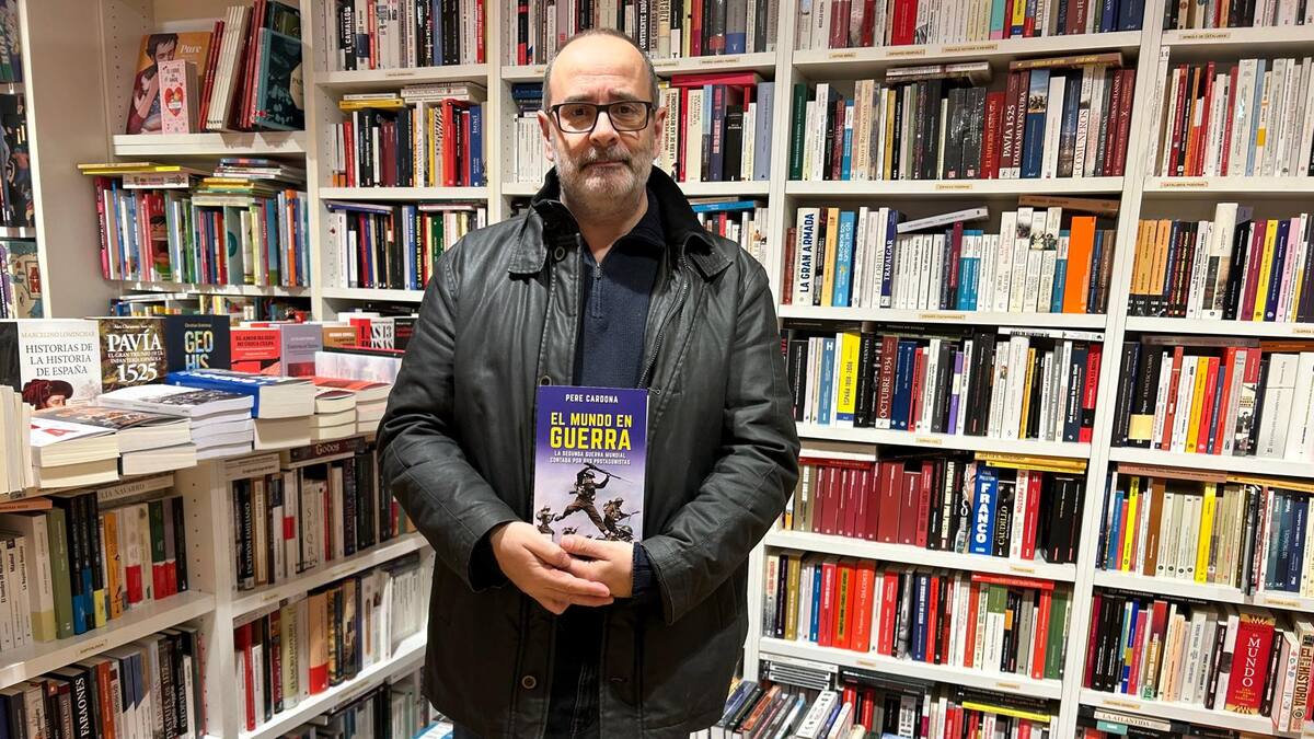 Entrevistamos al divulgador Pere Cardona por su último libro sobre la Segunda Guerra mundial
