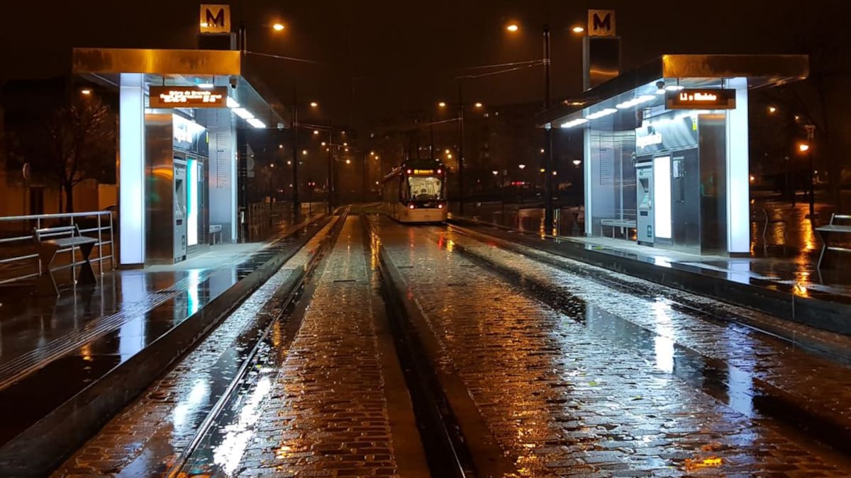 Más trenes para el metro de Granada
