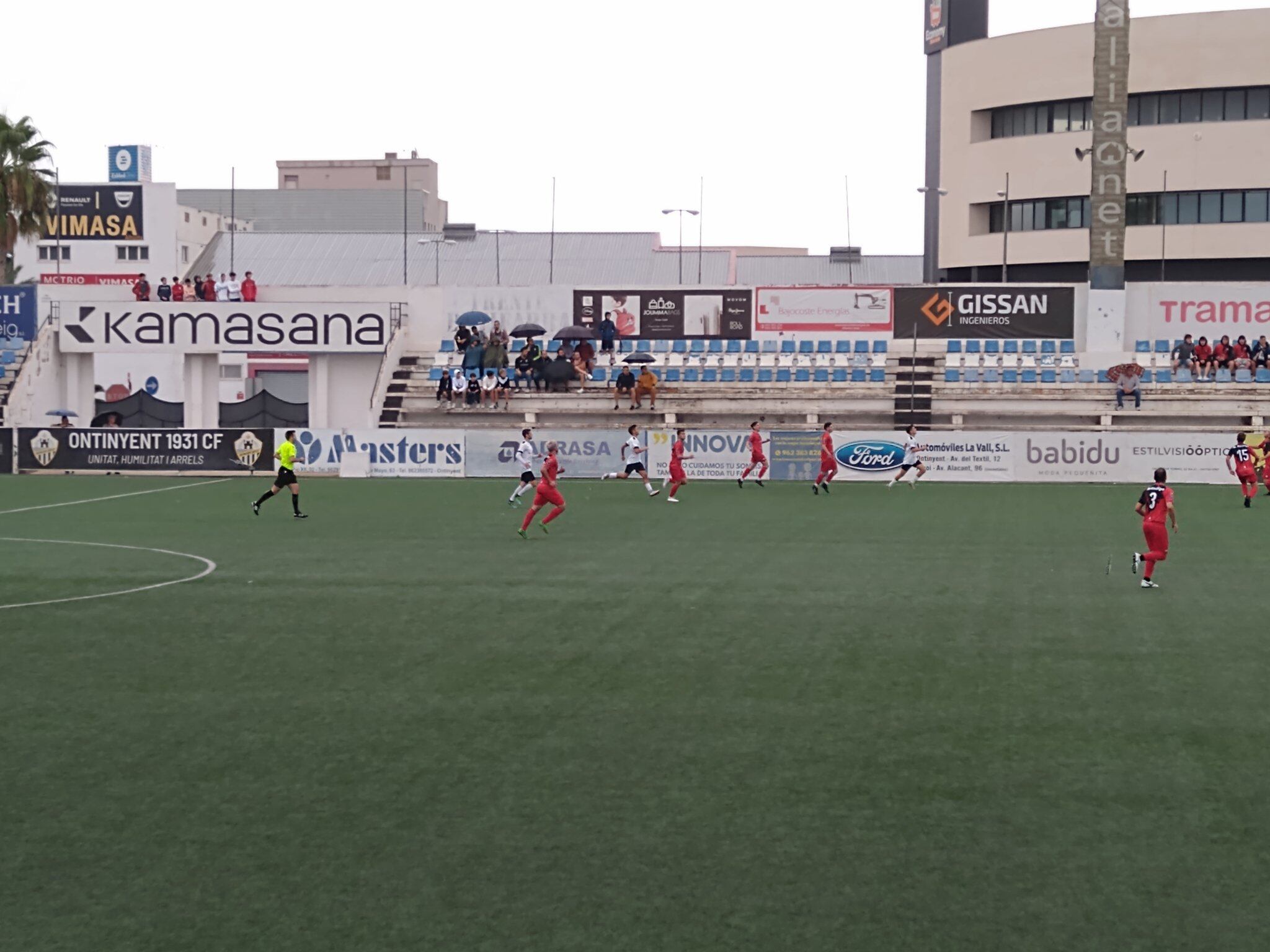 Imatge de l'encontre d'anada entre Ontinyent 1931 i CD Ontinyent // Foto: Ontinyent 1931