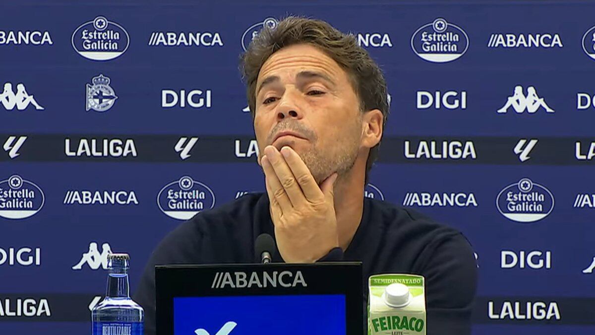 Rubi analizando el empate del Almería en Riazor que le vale para sumar 12 puntos en la clasificación.