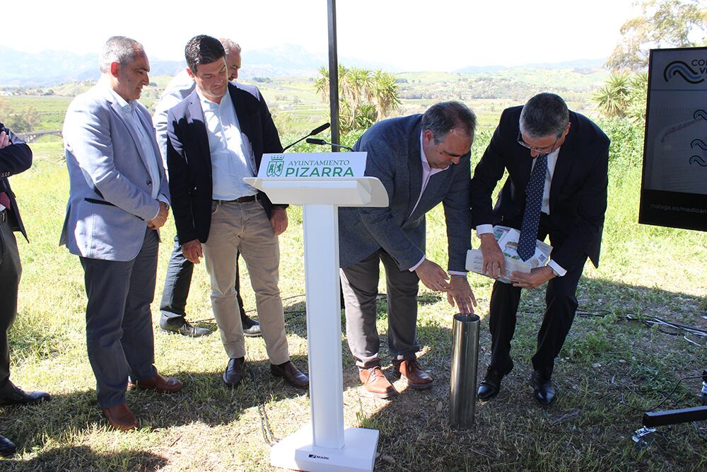 Acto de colocación de la primera piedra