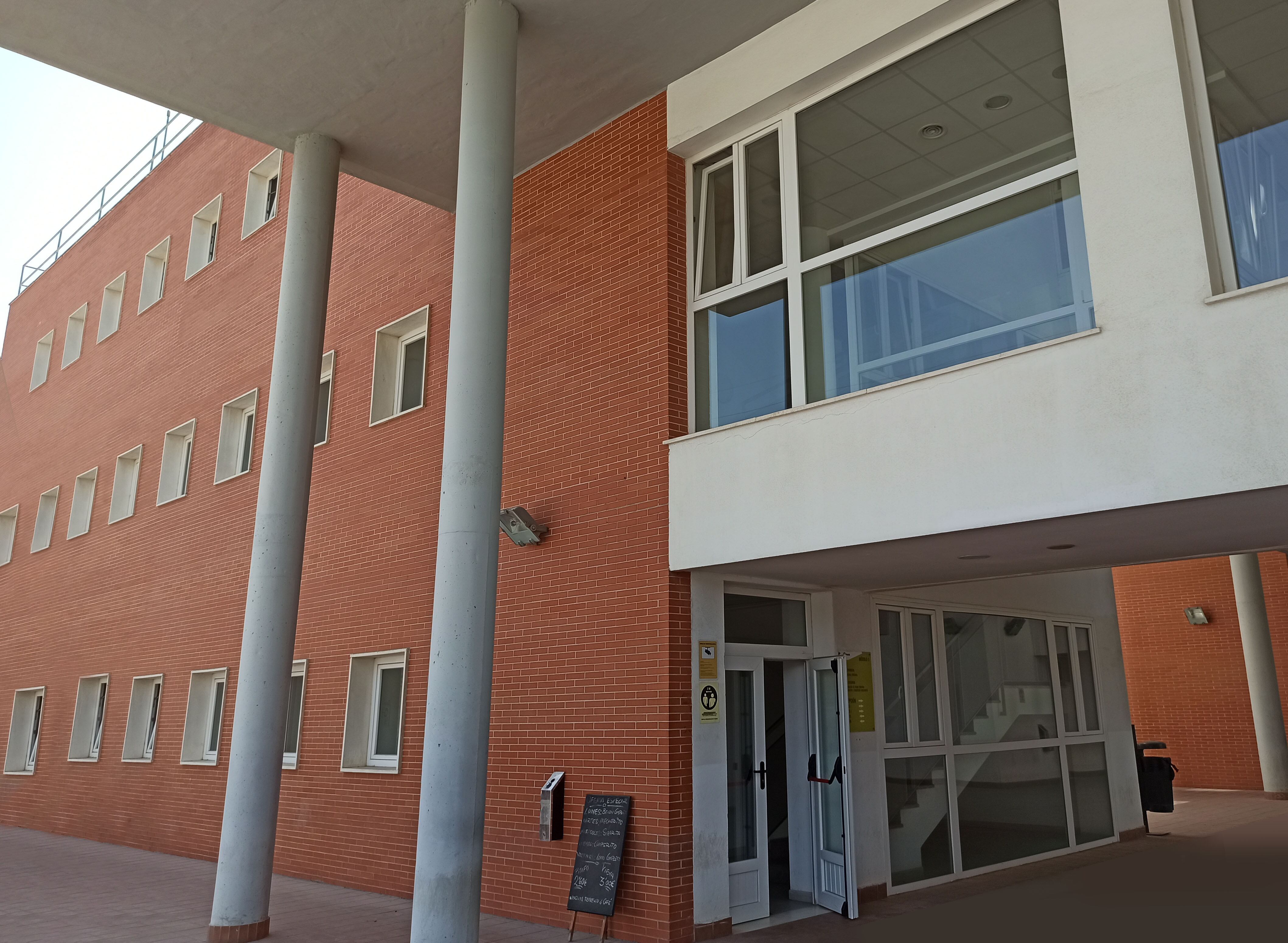 Servilimpsa renueva con Limpieza de Málaga S.A.M. en su servicio de limpieza de edificios e instalaciones de la capital