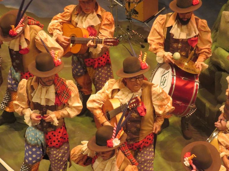 La comparsa de El Puerto 'Este gitano está majara'