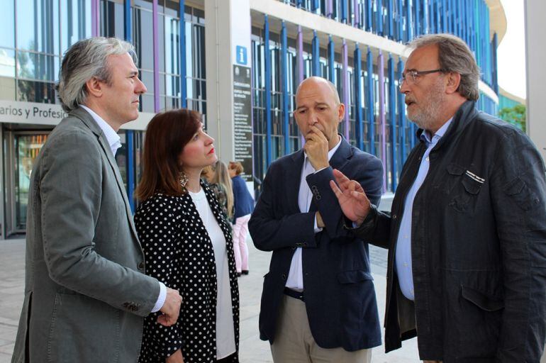 De izquierda a derecha, Jorge Azcón (PP), Sara Fernández (C&#039;s), Carmelo Asensio (CHA) y Carlos Pérez Anadón (PSOE) 