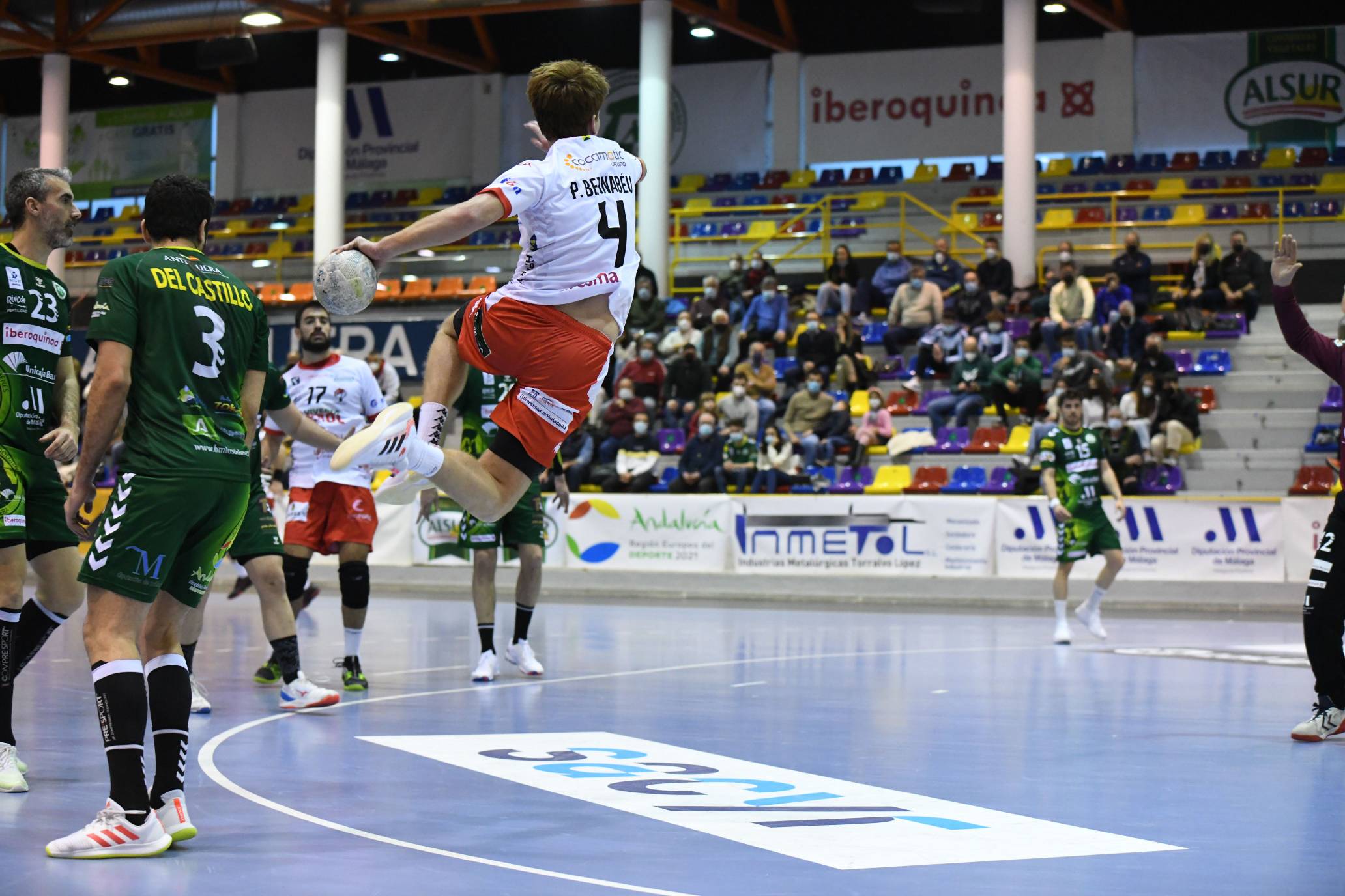 Balonmano Nava cae ante Antequera