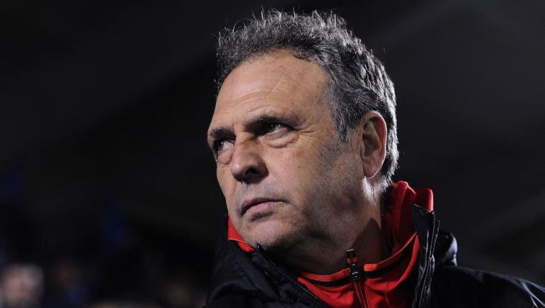 Joaquín Caparrós entrenador del C.A. Osasuna