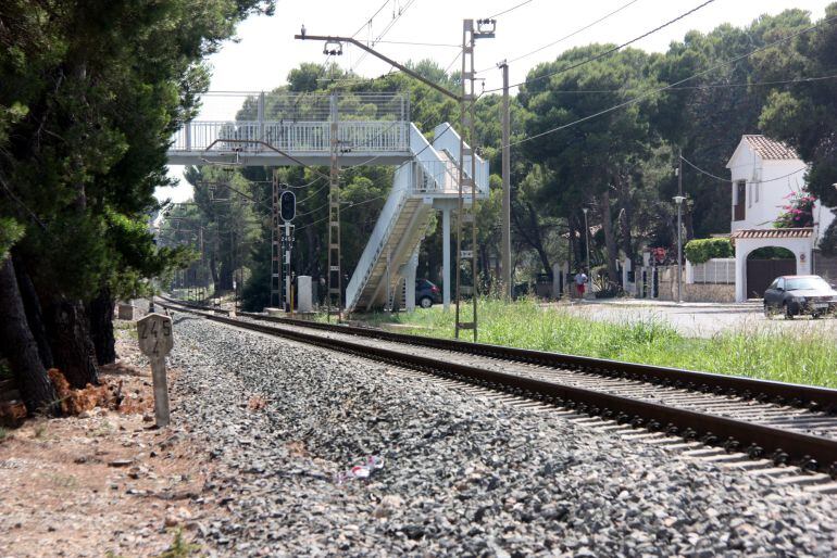 La víctima de l'atropellament mortal a Miami Platja és una dona belga que creuava per un tram urbà no tancat