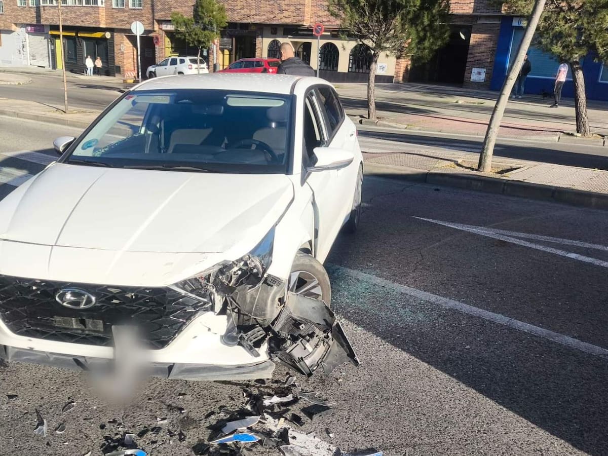 Detenido en Coslada a un conductor tras embestir a dos coches patrulla y huir a gran velocidad