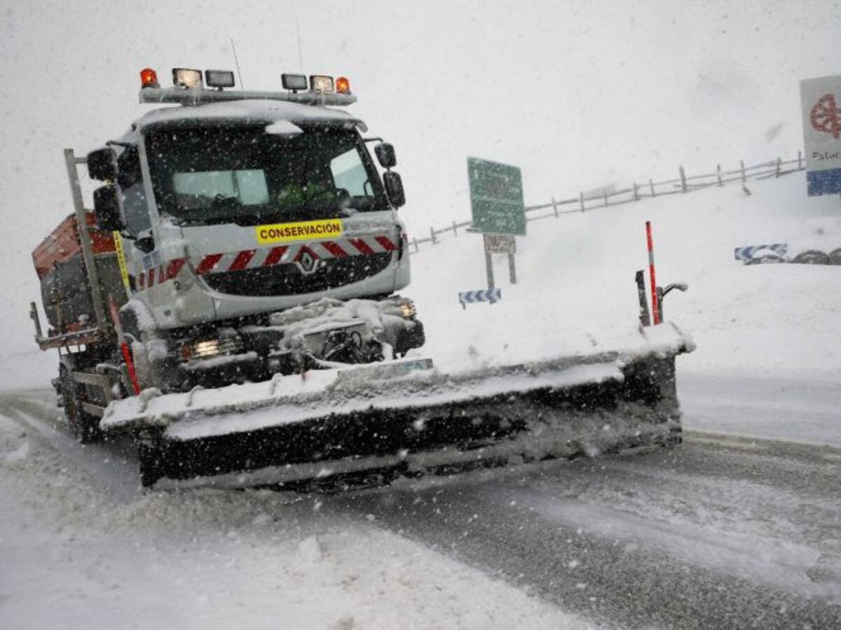 Un accidente múltiple en Asturias corta el tráfico en la AP66