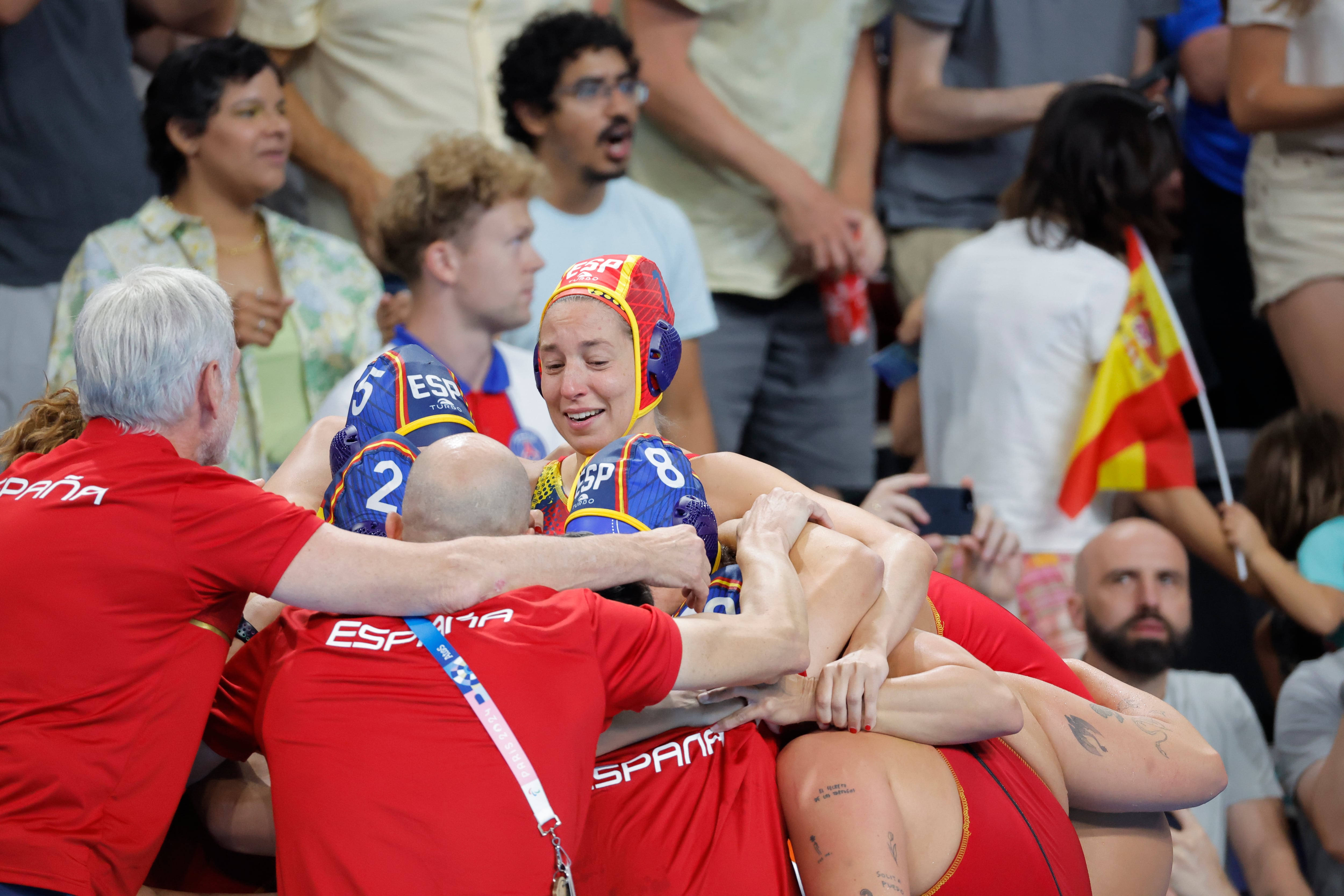 España celebra su oro olímpico en waterpolo