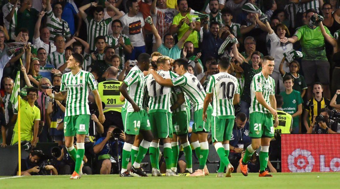 Los jugadores del Betis celebran un gol al Leganés en LaLiga