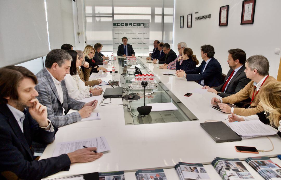 El plan redactado por el Gobierno regional y presentado al comité de vigilancia del coronavirus incluye líneas sobre información de exportaciones, coordinación con organismos oficiales o creación de servicios de apoyo