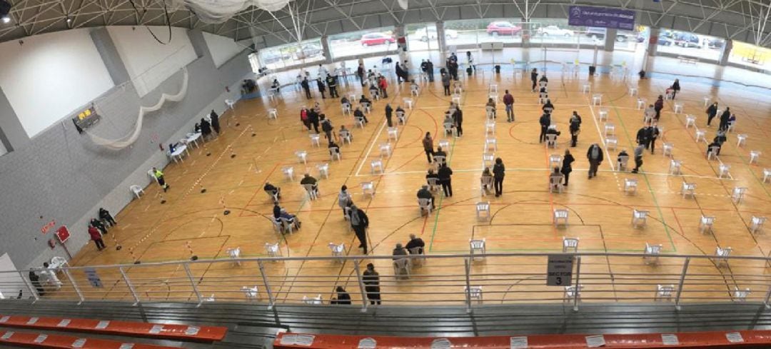 Salud Pública vacunará el próximo jueves y viernes a las personas nacidas entre los años 1942 y 1946.