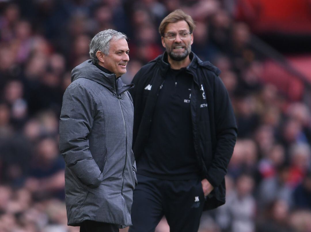 Mourinho y Klopp durante un partido