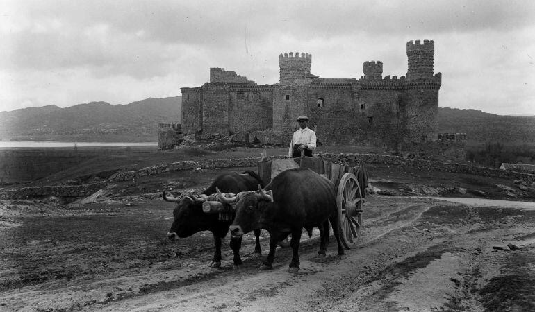 Las fotografías de la agencia Loty repasan los años 20 y 30 en la Comunidad de Madrid