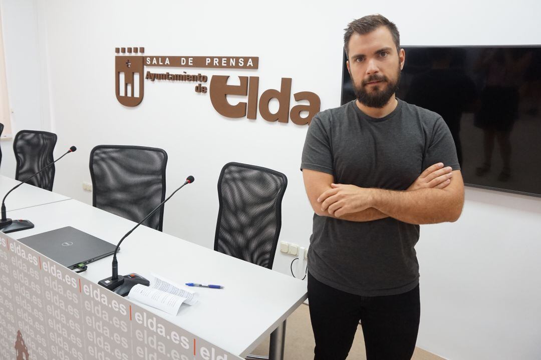 Javier Rivera, portavoz de Izquierda Unida Elda