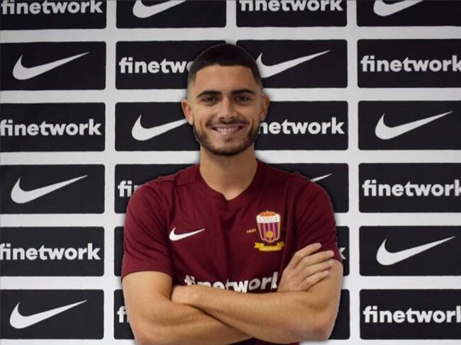 Sergio Ortuño está deseando debutar en liga con el Eldense