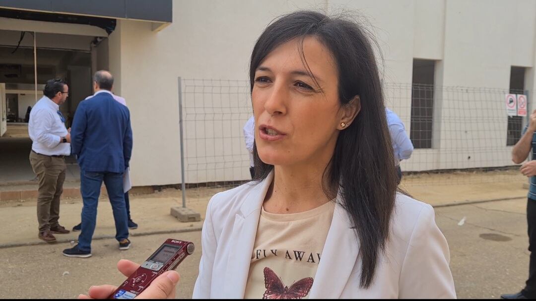 Esther Gutiérrez, Consejera de Educación y Empleo