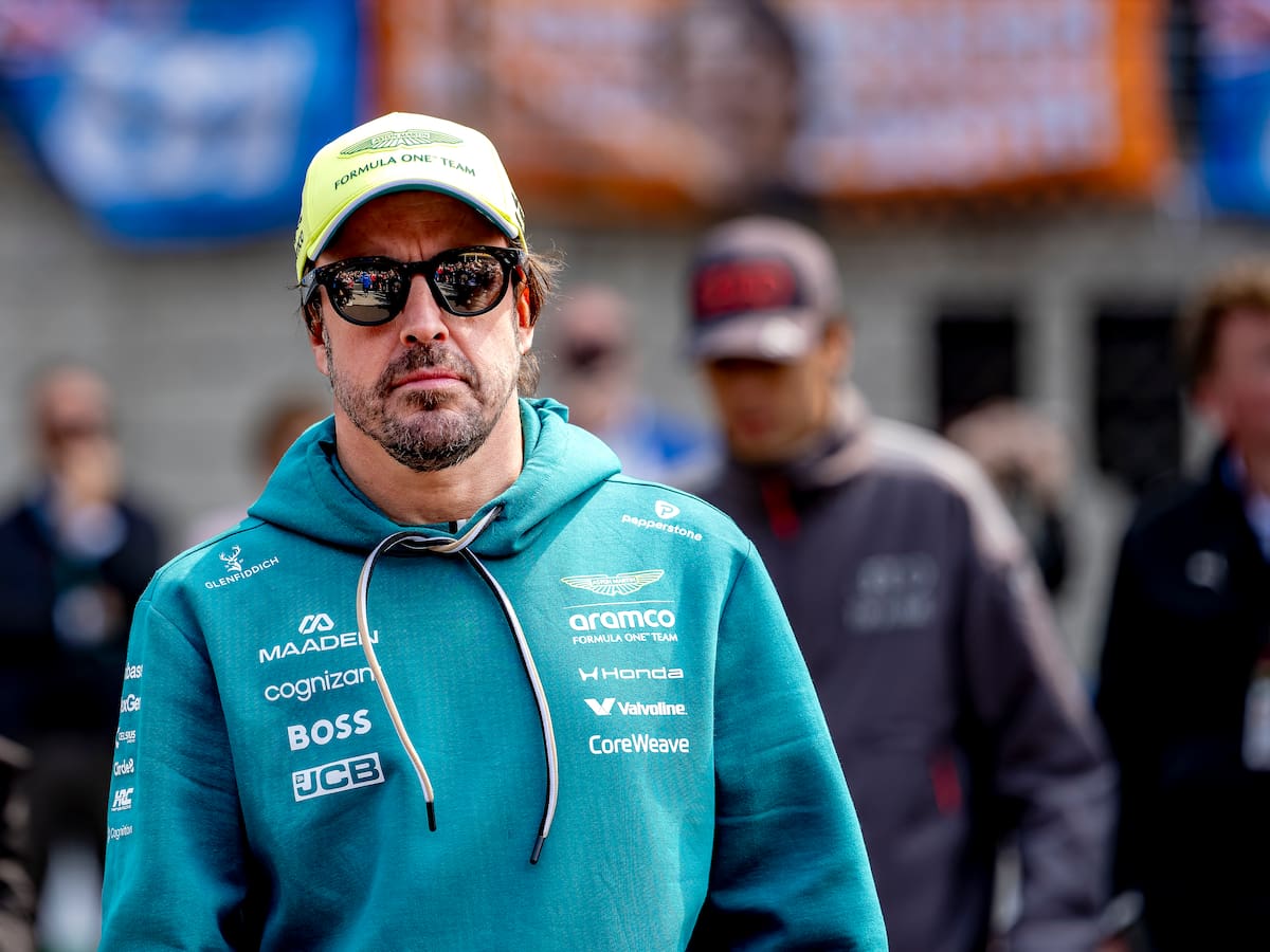 El nacimiento del primer hijo de Fernando Alonso obliga a retrasar al viernes su llegada al GP de Japón