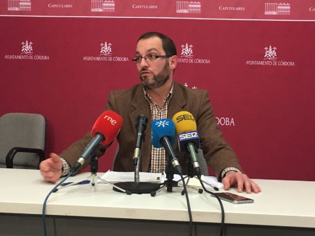 El delegado de Recursos Humanos del Ayuntamiento de Córdoba, David Luque. 